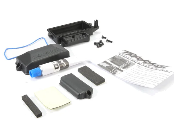 Traxxas Box receiver (sealed)/ foam pad/ silicone grease/ 3x8mm BCS (2)/ 2.5x8mm CS (2)/ 3x6mm BCS (2) — image 5 of 5