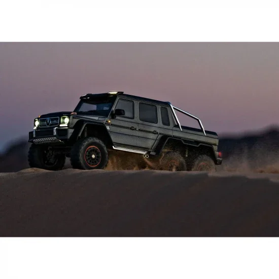 Traxxas TRX-6 Mercedes Benz G-63 AMG — image 4 of 27