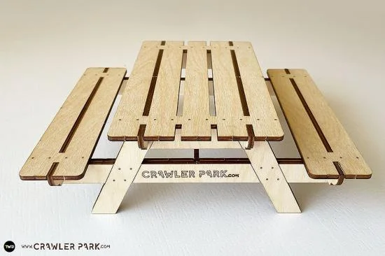CML Racing Crawler Park 1:10 Picnic Table — image 4 of 5
