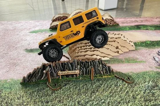 ToysWD Starter Kit Carpet Circuit RC Crawler Park 1:24 — image 7 of 13