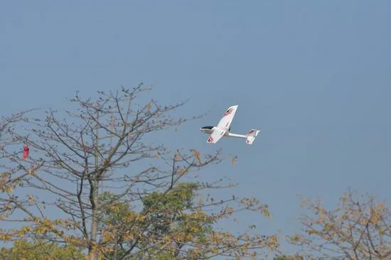 Volantex Sonik Ranger 600 RTF Powered Glider With Flight Stabilization &mdash; image 4 of 7