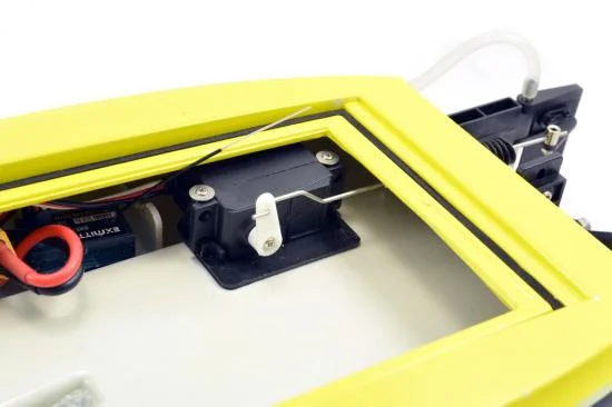 Volantex Racent Atomic Brushless Raceboat RTR Combo - Yellow — image 2 of 11