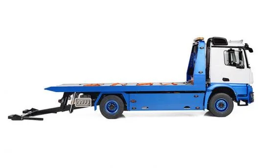 RC4WD 1:14 4x4 Wrecker Flat Bed Hydraulic Tow Truck RC4WD &mdash; image 3 of 7
