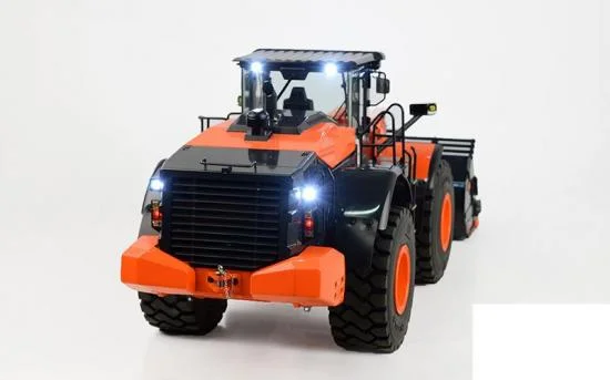 RC4WD 1:14 Scale Earth Mover ZW370 Hydraulic Wheel Loader RC4WD — image 2 of 7