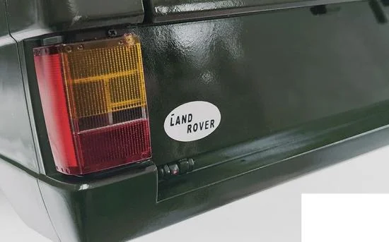 Rear Logo Decal for JS Scale 1:10 Range Rover Classic Body RC4WD — image 2 of 3