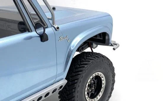 Side Metal Emblems for Vanquish VS4-10 Origin Halfcab Body (Silver) RC4WD — image 2 of 3