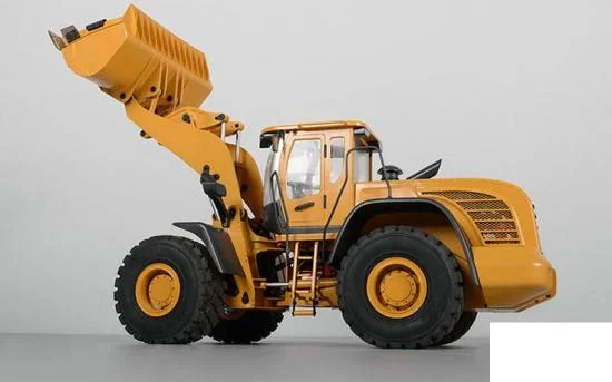 Earth Mover 1:14 Loader Tire &mdash; image 2 of 7