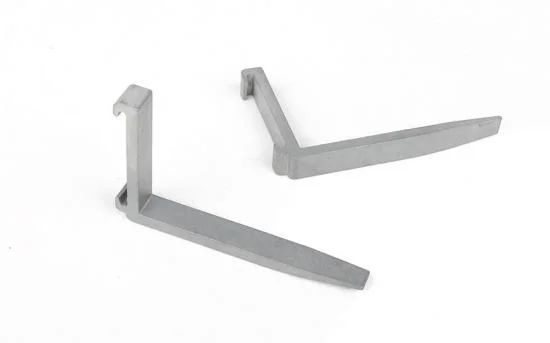 RC4WD 1:14 Pallet Forks for R350 Compact Track Loader RC4WD — image 8 of 12
