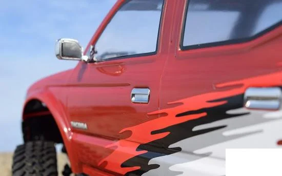 RC4WD 2001 Toyota Tacoma 4 Door Body for TF2 LWB 313MM/12.3 — image 2 of 7