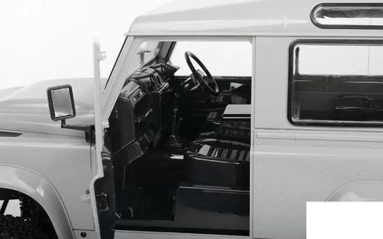 RC4WD 2015 Land Rover Defender D90 Front Seats and Dashboard Details RC4WD — image 4 of 7