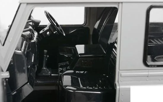 RC4WD 2015 Land Rover Defender D90 SUV Seats RC4WD — image 2 of 7
