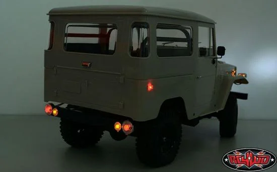 RC4WD LED Basic Lighting System For Cruiser Body Set — image 4 of 7