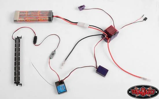 RC4WD Mini ON/OFF Switch For Lighting Unit — image 6 of 7