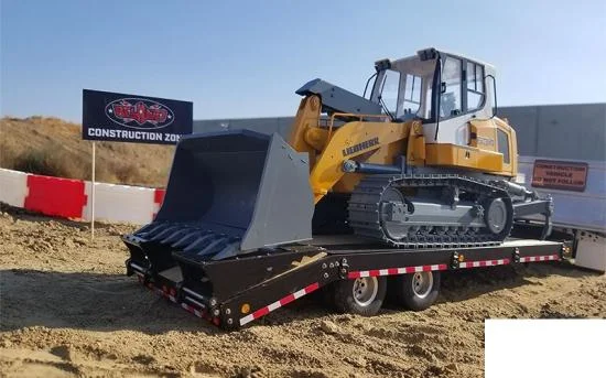 RC4WD BigDog 1:14 Dual Axle Scale Heavy Equipment Trailer RC4WD — image 11 of 16