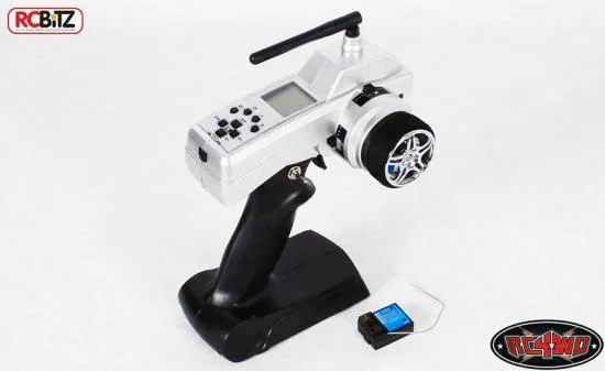 RC4WD XR4 4-Channel 2.4Ghz Transmitter/Receiver Radio — image 5 of 10