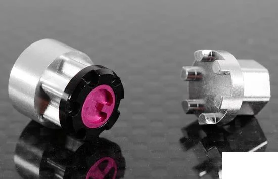 RC4WD Scale Aisin/Yota Style Hubs — image 3 of 7