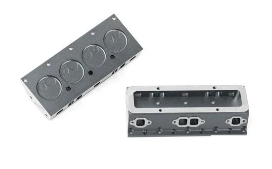 RC4WD Edelbrock Cylinder Heads for V8 Motor RC4WD — image 3 of 4