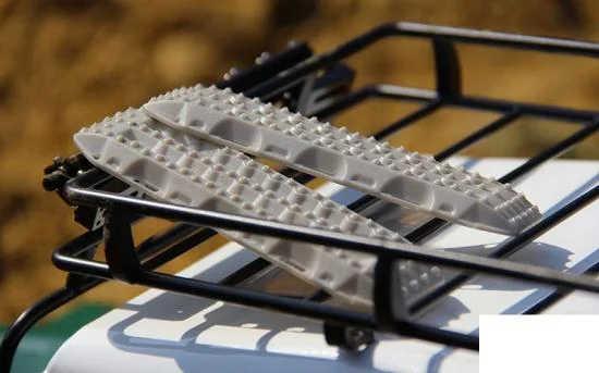 RC4WD MAXTRAX Vehicle Extraction and Recovery Boards 1:10 (Titanium Grey) (2) — image 6 of 6