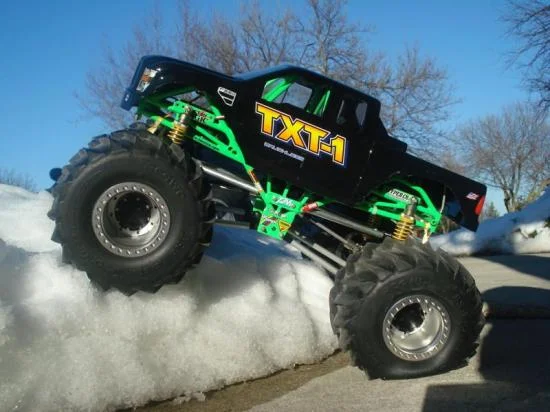RC4WD B&H Monster Truck Clod Tires &mdash; image 6 of 7