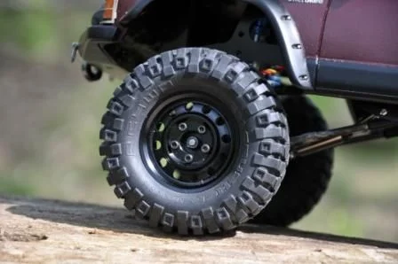 RC4WD Rock Crusher X/T 1.55 Scale Tires — image 5 of 6