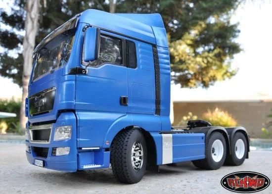 RC4WD Hauler Super Wide 1.7 Commercial 1:14 Semi Truck Tires — image 3 of 6