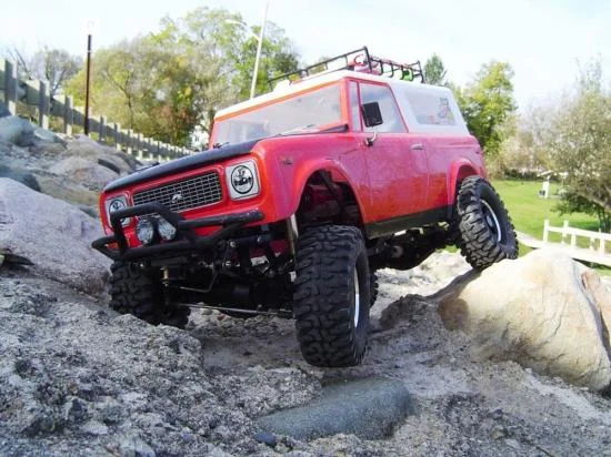RC4WD Tomahawk 1.9 Scale Tires — image 6 of 7