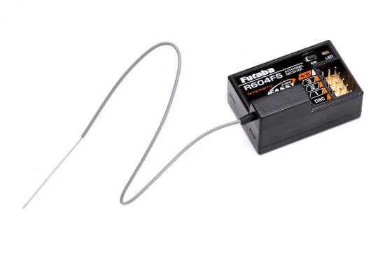 Futaba RP P-R604FS/2-4G - Futaba R604FS FASST 4 Channel Surface